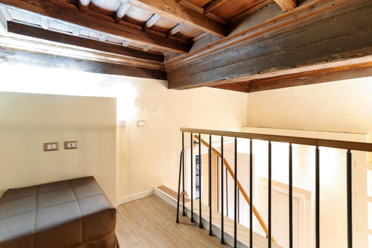 Pantheon Hedonism Apartment Рим Екстериор снимка
